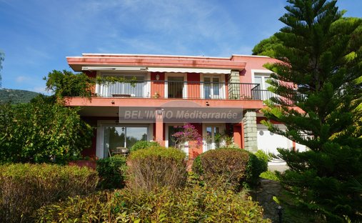 Villa in Sud, Cavalaire-sur-Mer, France 1