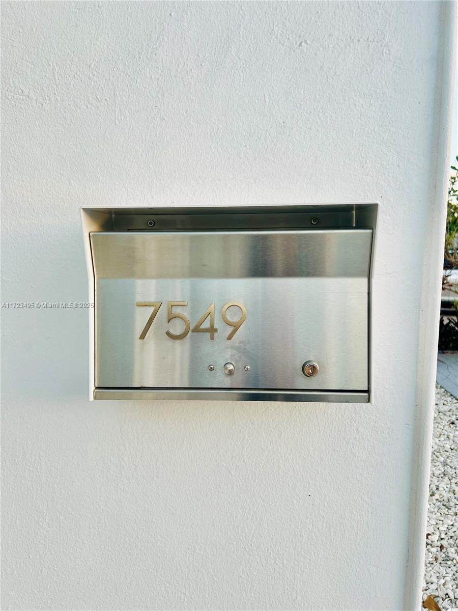 House in Miami Beach, Florida, United States 4 - 16640607