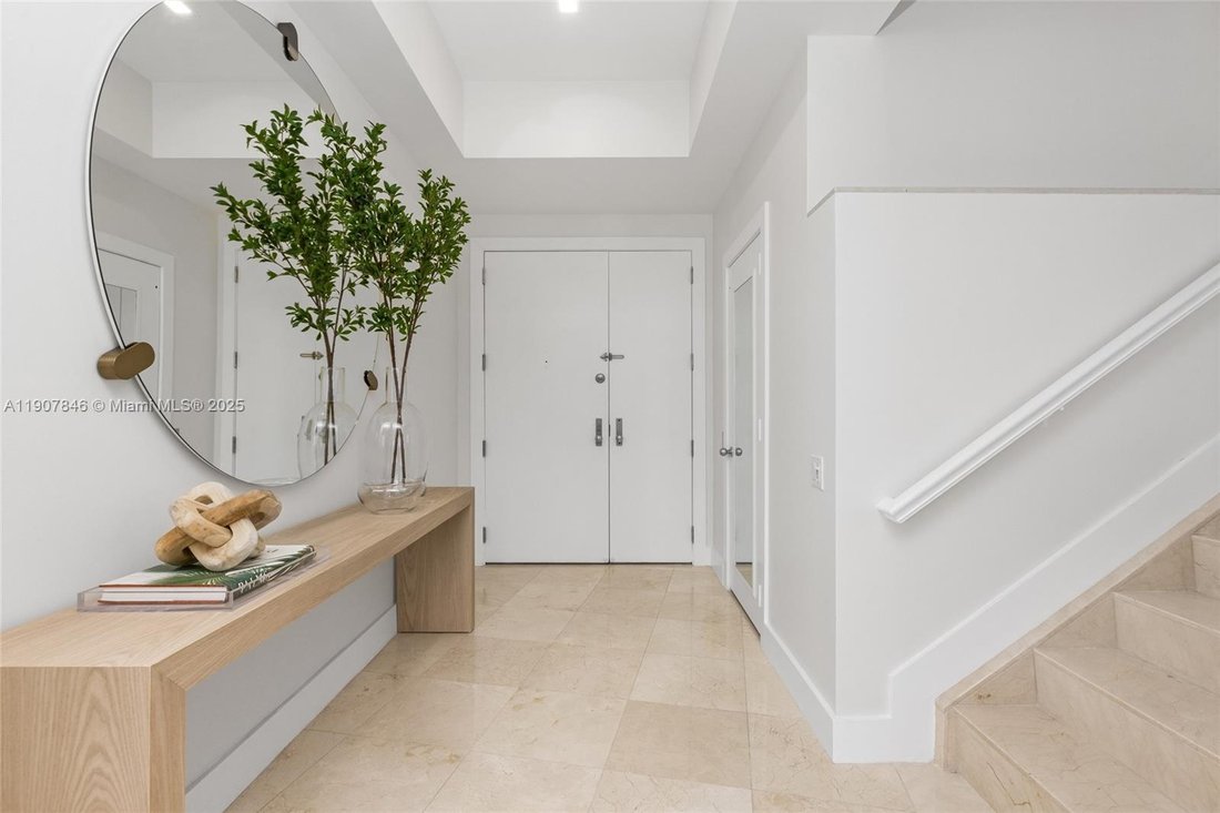 Condo in Miami, Florida, United States 3 - 16638462