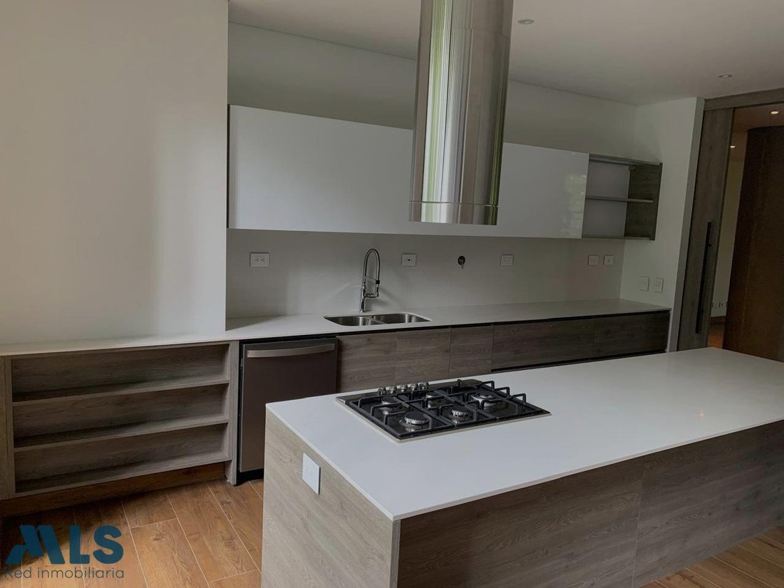 Apartment in Medellín, Antioquia, Colombia 5 - 16644312