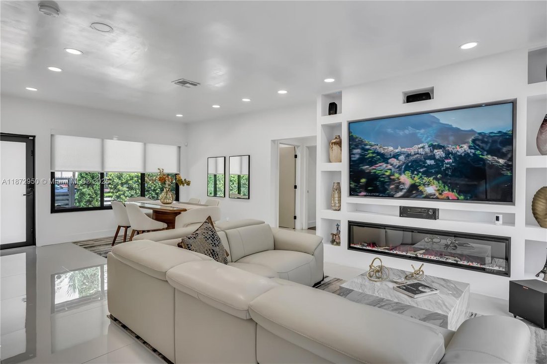 House in Miami, Florida, United States 3 - 16638312