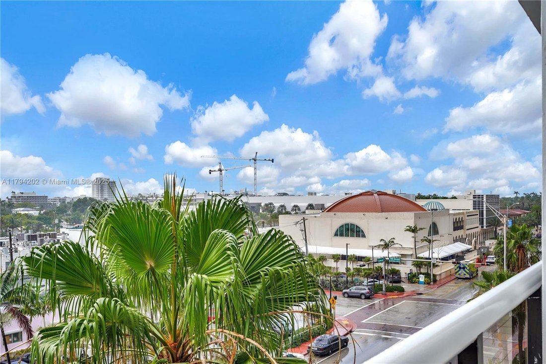 Condo in Bal Harbour, Florida, United States 1 - 16637778