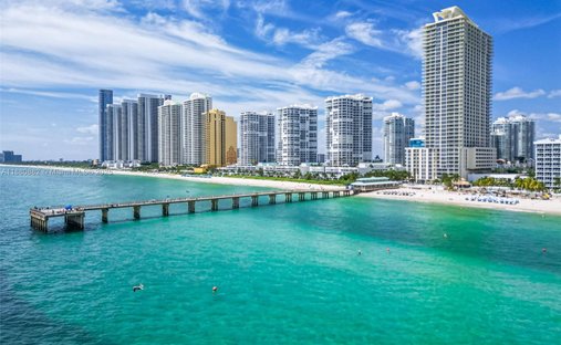 Appartement à Golden Beach, Floride, États-Unis 1
