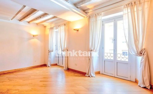 Apartment in Historic Center, Milan, Lombardy 1