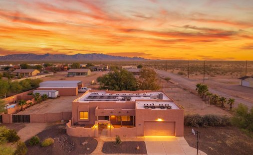 House in Wittmann, Arizona, United States 1