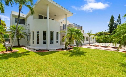 House in South Miami, Florida, United States 1
