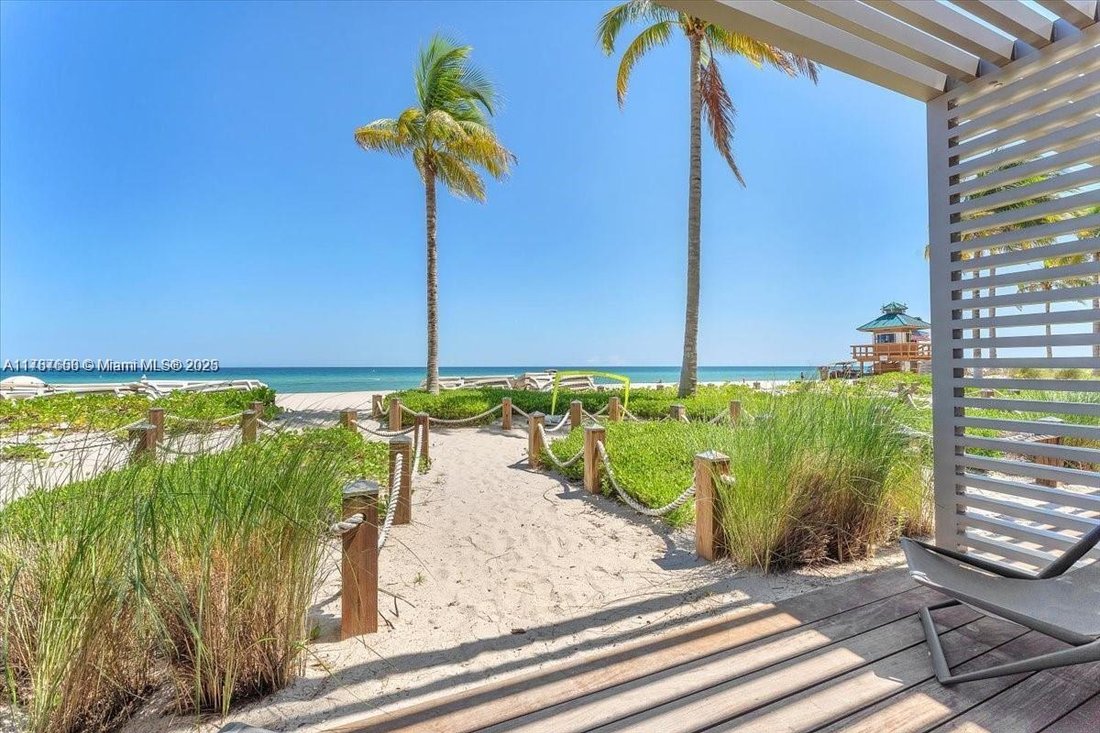Condo in Golden Beach, Florida, United States 1 - 16638654