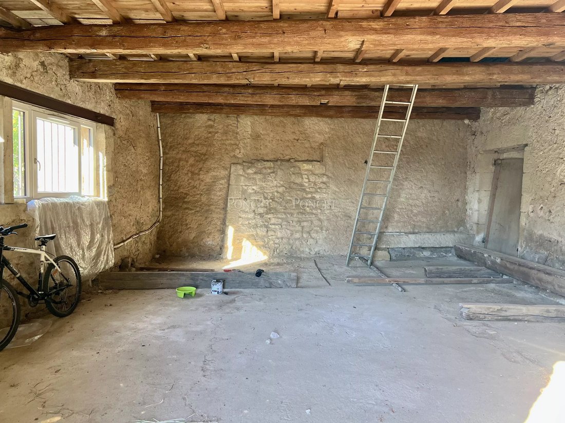 Estate in Saint-Siffret, Occitania, France 3 - 16629570