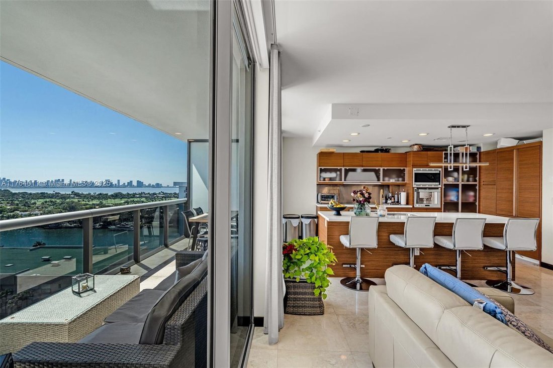 Condo in Miami Beach, Florida, United States 1 - 16640611