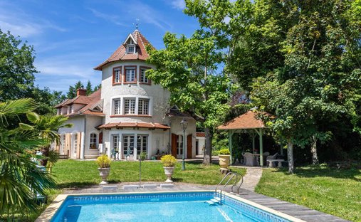 Castle for Sale in Moissac, Occitanie, France - 3