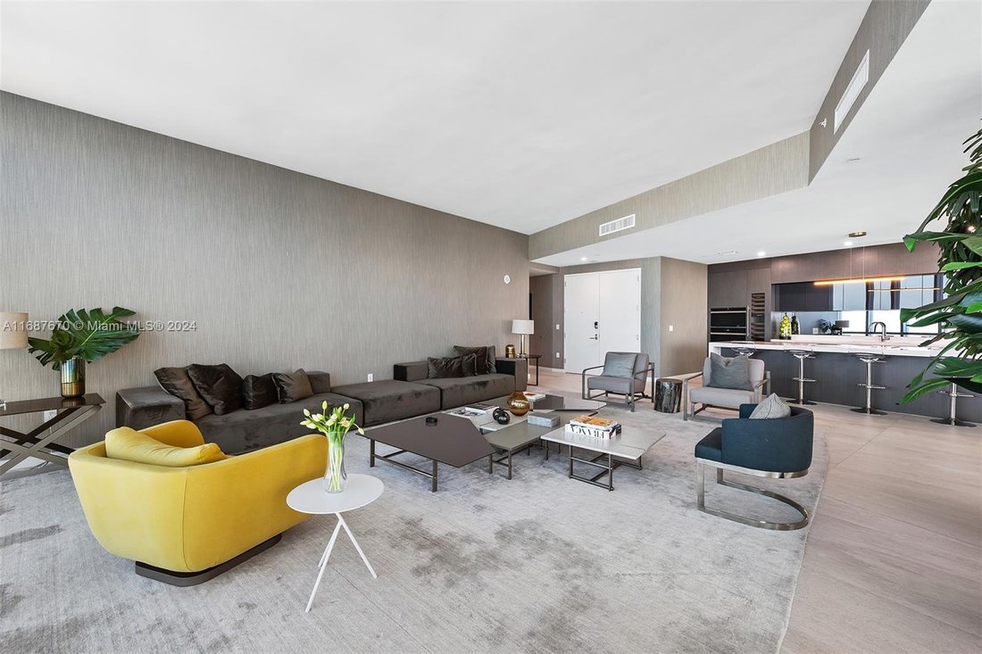 Condo in Miami, Florida, United States 5 - 16636452