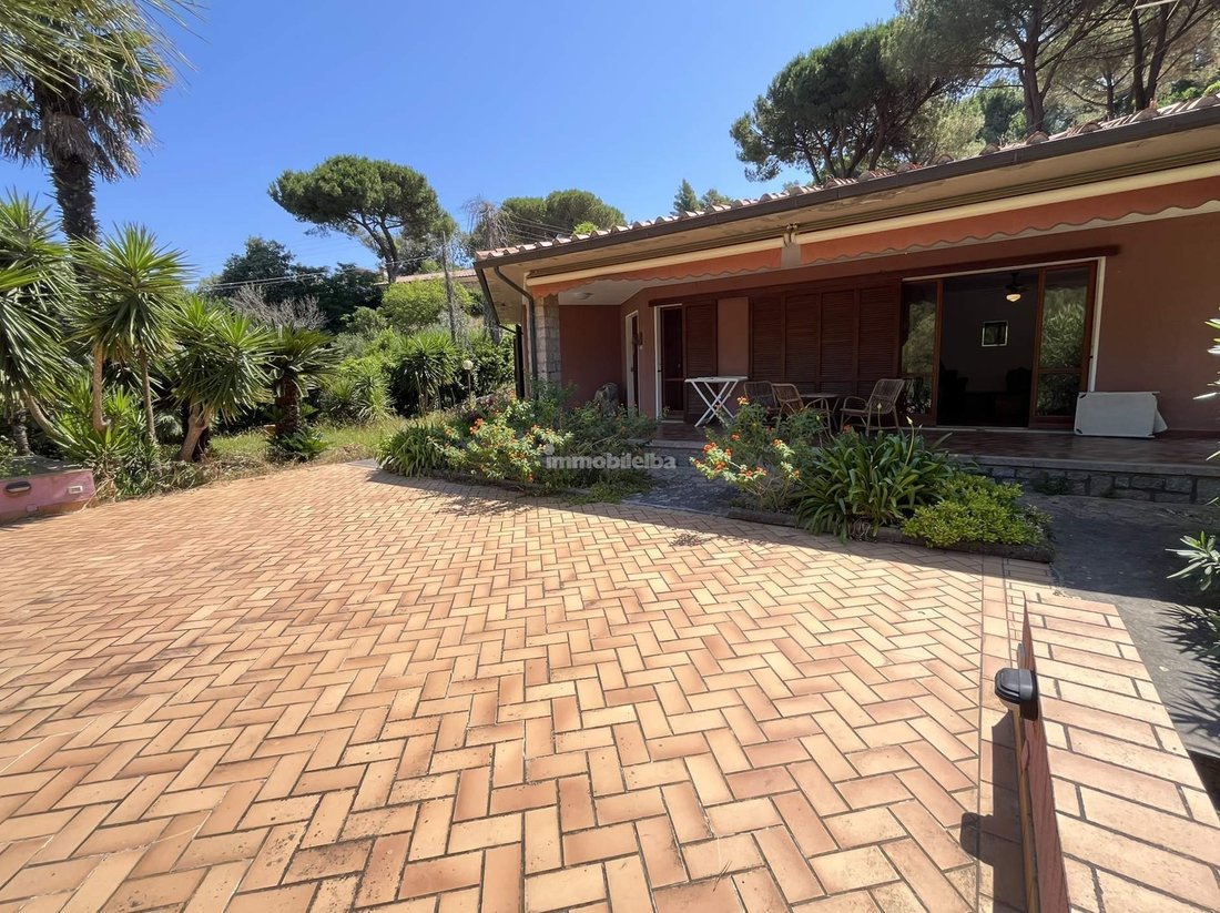 Villa in Capoliveri, Tuscany, Italy 1 - 16647848