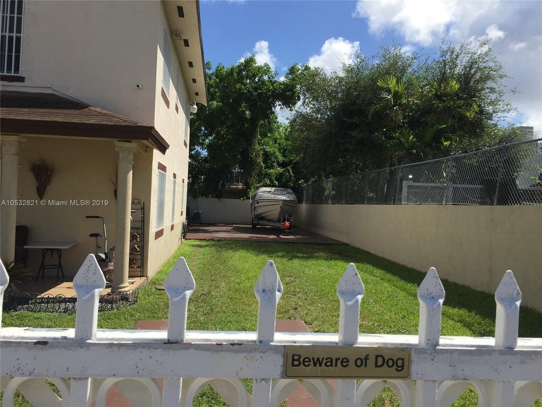 House in Miami, Florida, United States 5 - 16638657
