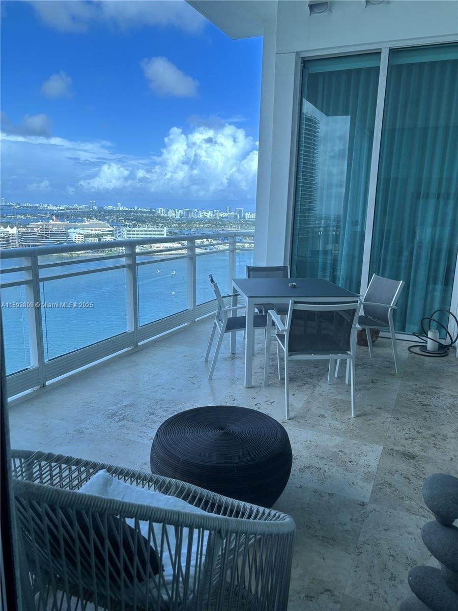 Condo in Miami, Florida, United States 5 - 16638525
