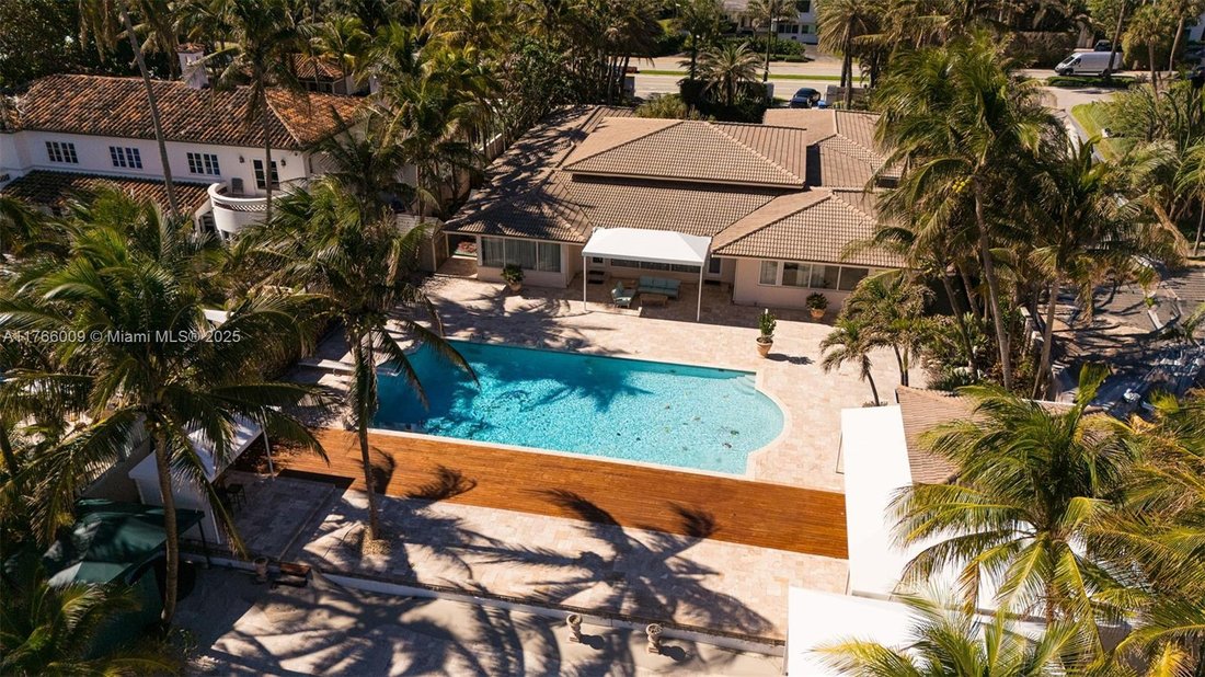 House in Golden Beach, Florida, United States 5 - 16639922