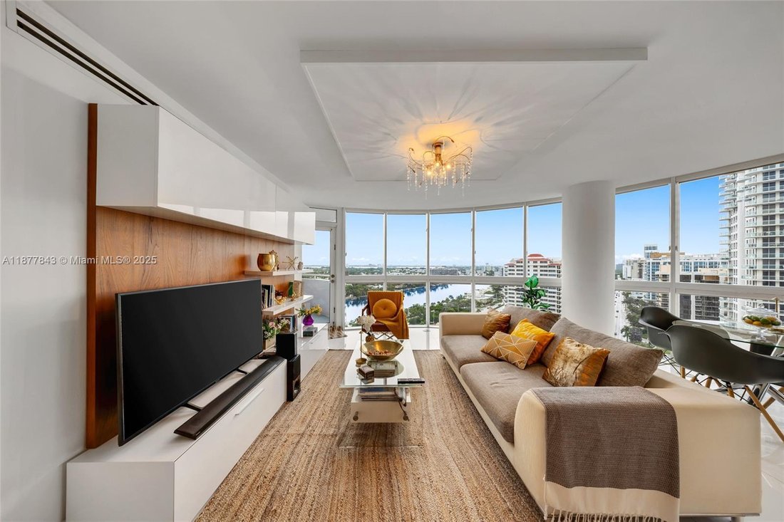 Condo in Miami Beach, Florida, United States 5 - 16637876