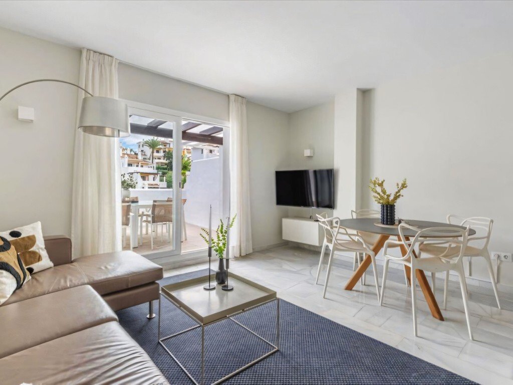 Apartment in Puerto Banus, Marbella, Spain 4 - 16645379