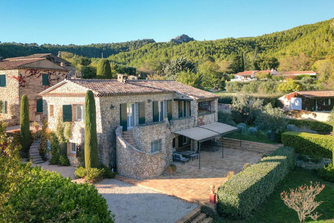 House in La Roquebrussanne, Provence-Alpes-Côte d'Azur, France 3 - 16641726