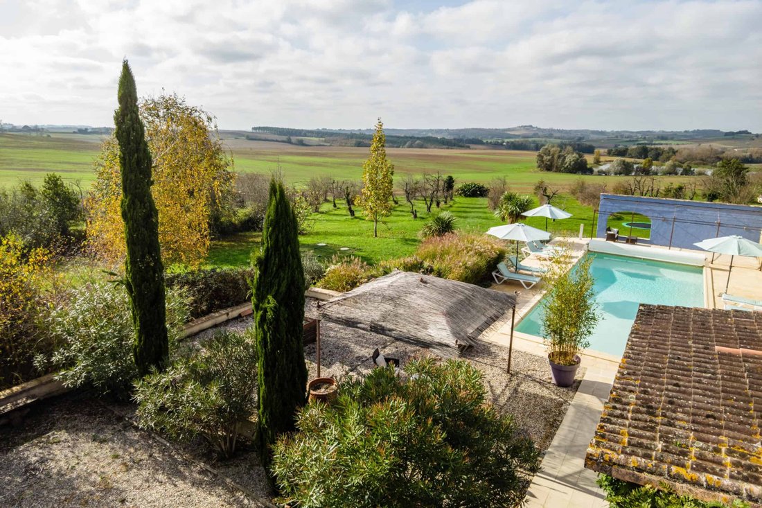 House in Montastruc, Nouvelle-Aquitaine, France 2 - 16629103
