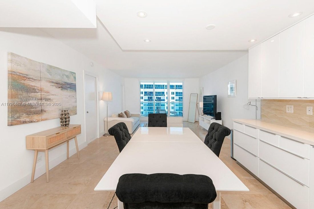 Condo in Miami Beach, Florida, United States 3 - 16638968