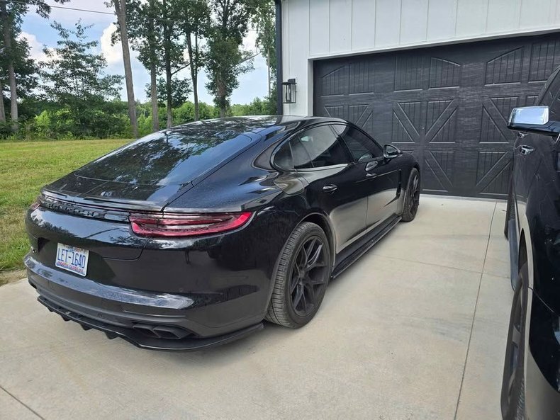 Sedan in Glendale, United States 5 - 16646161