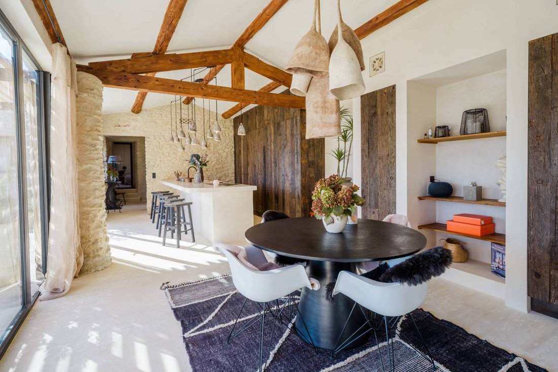 House in Gordes, Provence-Alpes-Côte d'Azur, France 4 - 16645340