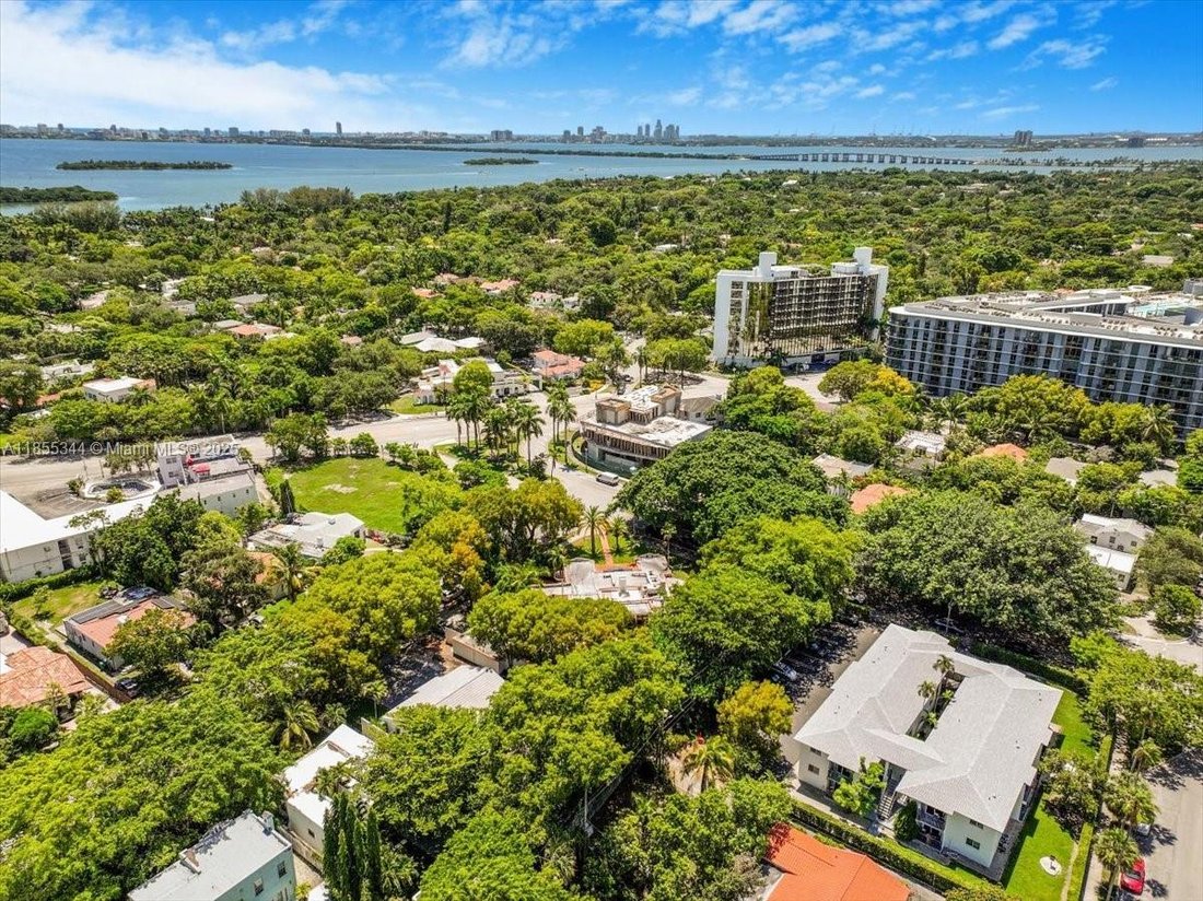 Maison à Miami, Floride, États-Unis 5 - 16638480