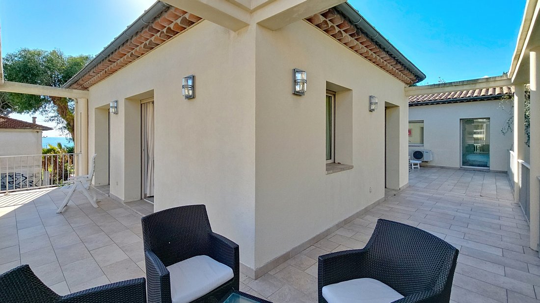 Villa in Fontmerle, Antibes, France 5 - 16629832