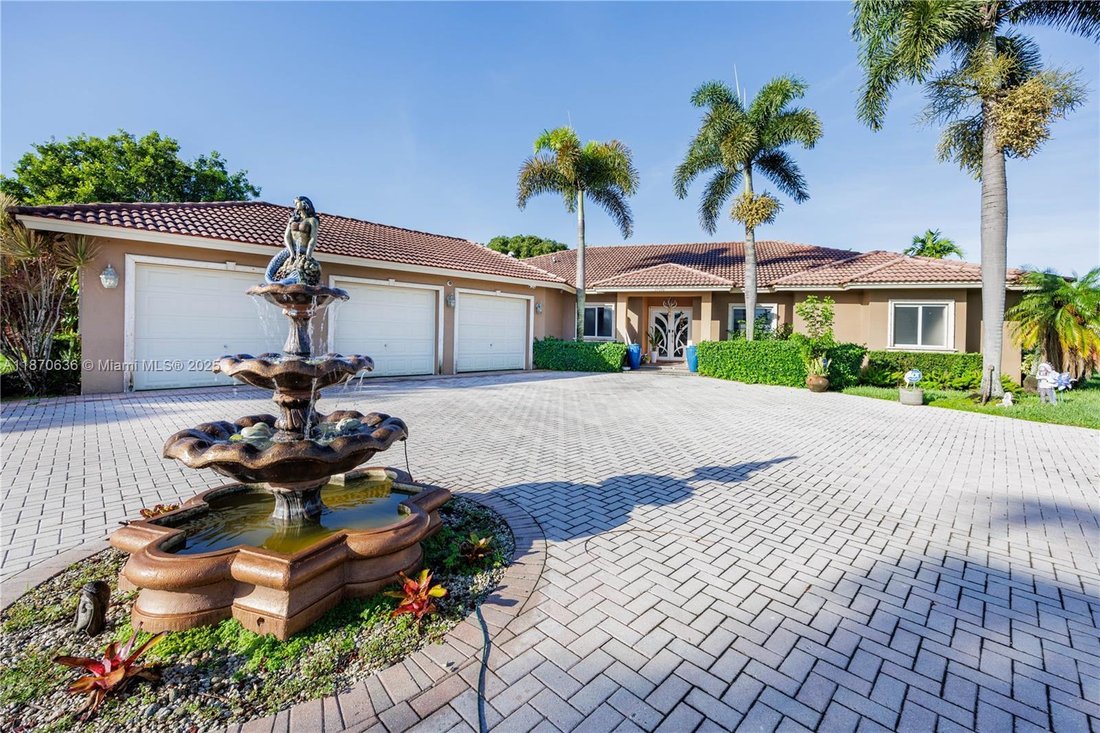 House in Homestead, Florida, United States 1 - 16639989