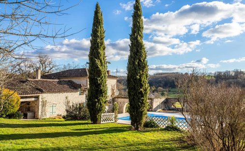 Casa a Bourg-de-Visa, Occitania, Francia 1