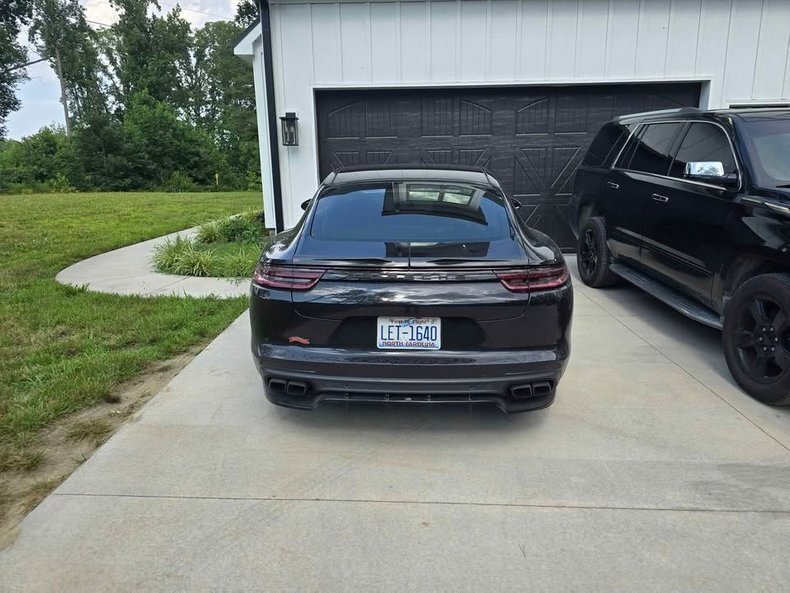 Sedan in Glendale, United States 4 - 16646161