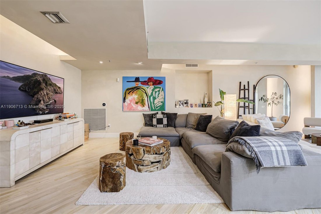 Condo in Miami Beach, Florida, United States 4 - 16638215