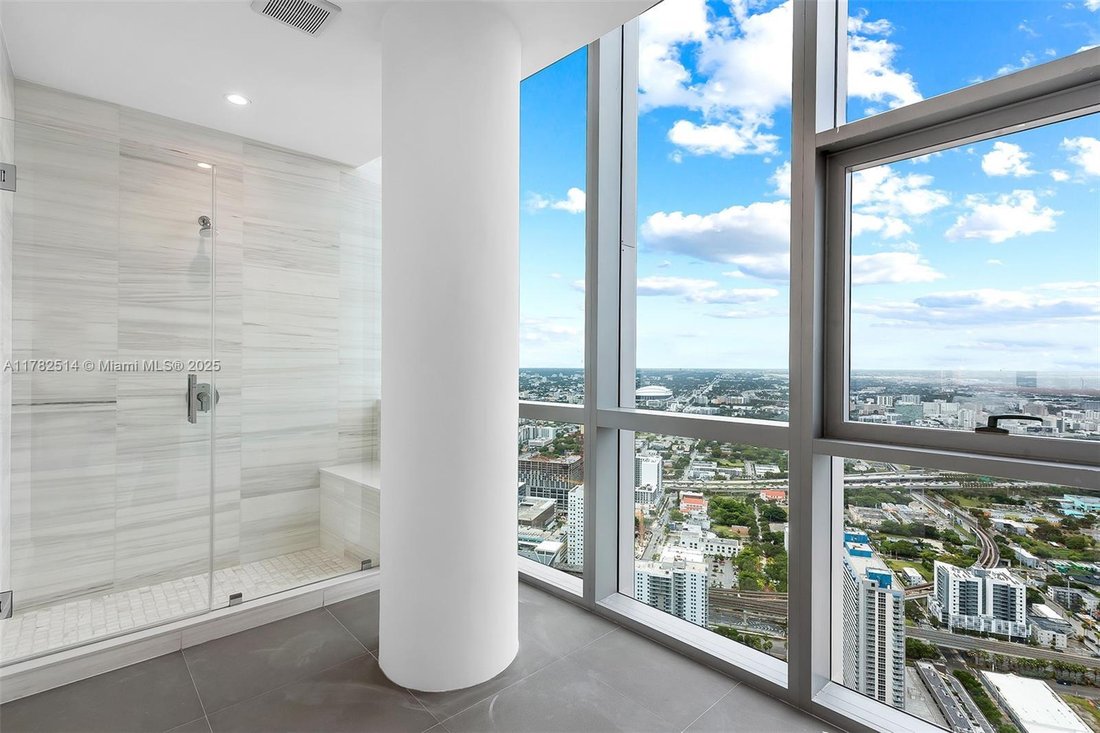 Condo in Miami, Florida, United States 2 - 16636182