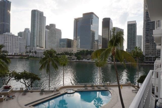 Condo in Miami, Florida, United States 1 - 16640482