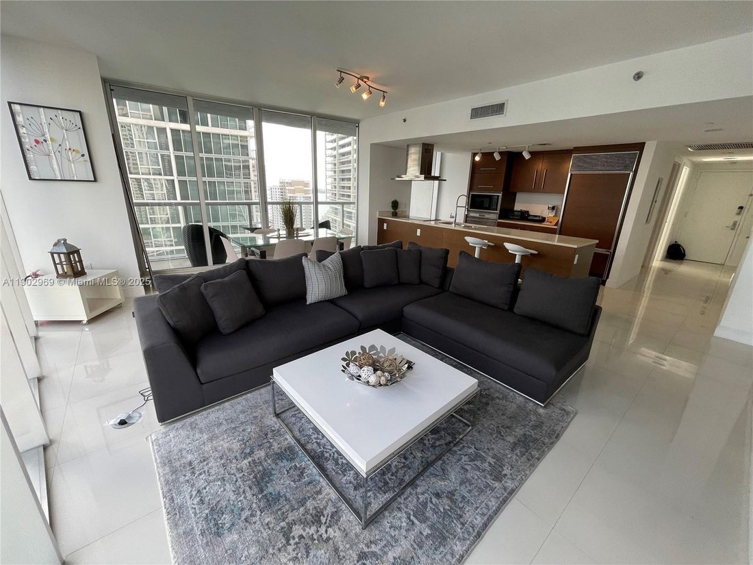 Condo in Miami, Florida, United States 4 - 16636845