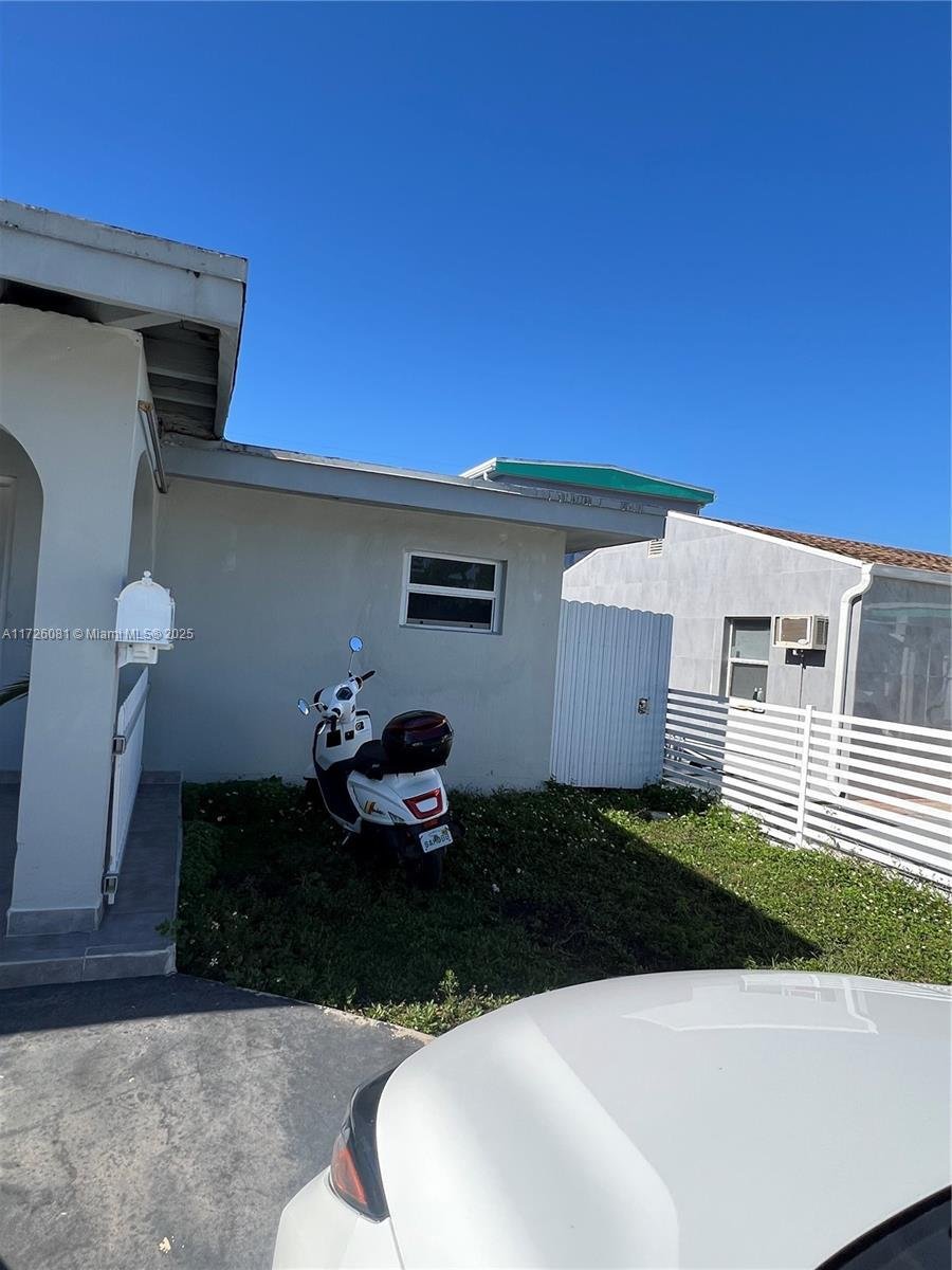 House in Miami, Florida, United States 3 - 16638962