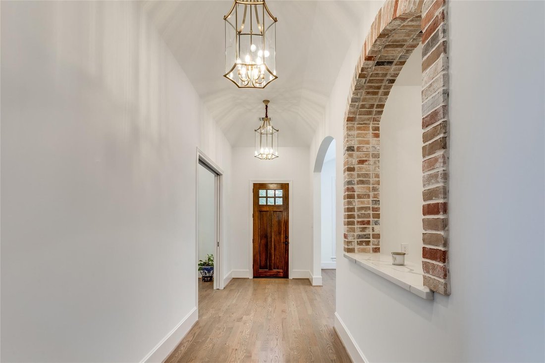 House in Houston, Texas, United States 3 - 16647961