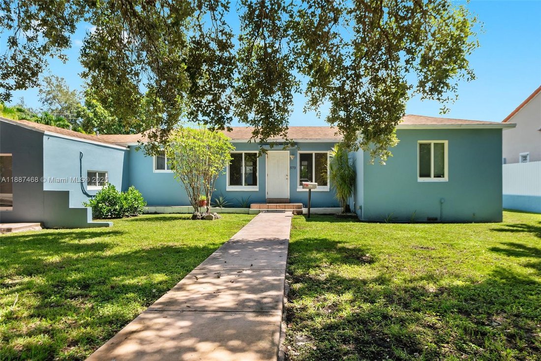 House in Miami Springs, Florida, United States 1 - 16639888