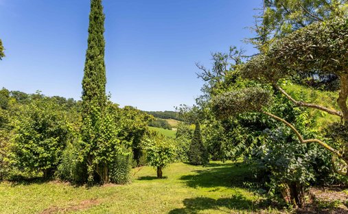Castle for Sale in Beauville, Nouvelle-Aquitaine, France