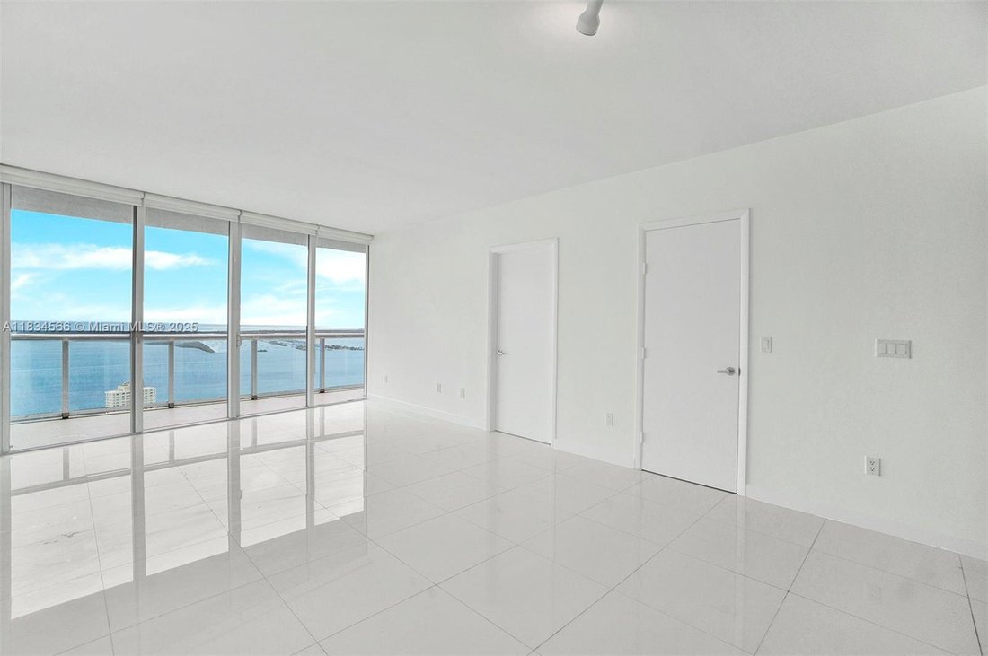 Condo in Miami, Florida, United States 3 - 16636329