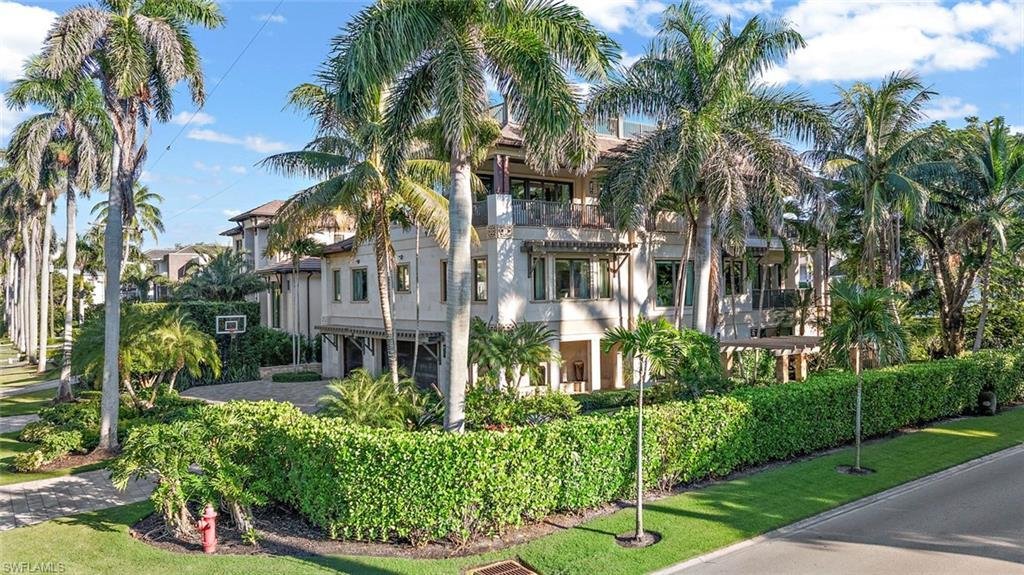 House in Naples, Florida, United States 1 - 16643926