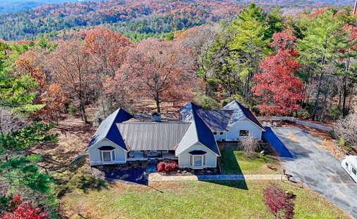 House in Lakemont, Georgia, United States 1