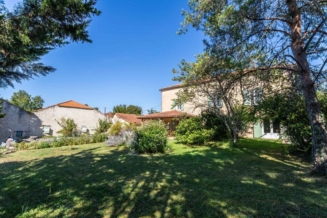 House in Tournon-d'Agenais, Nouvelle-Aquitaine, France 1 - 16629171