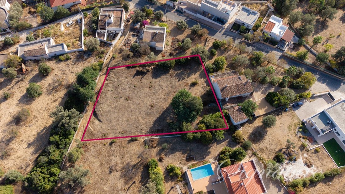 Land in Santa Barbara de Nexe, Algarve, Portugal 2 - 16644549
