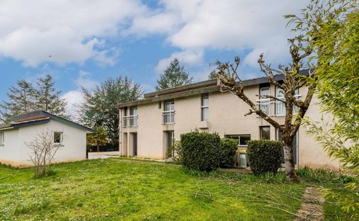 Castle for Sale in Beauville, Nouvelle-Aquitaine, France