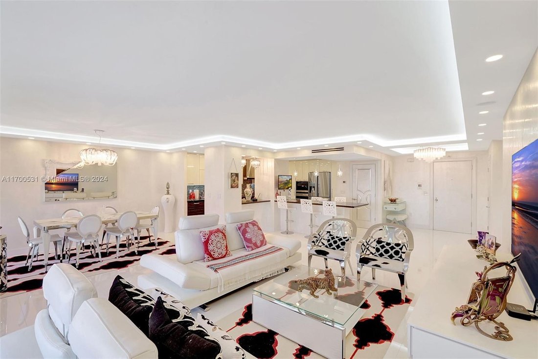 Condo in Bal Harbour, Florida, United States 3 - 16636593