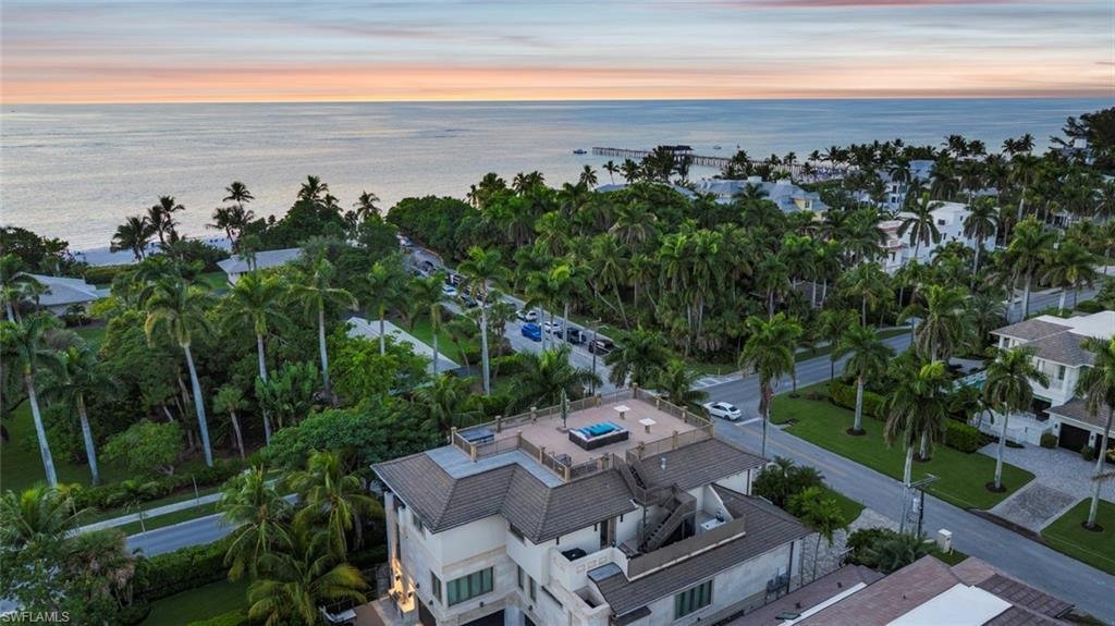 House in Naples, Florida, United States 4 - 16643926