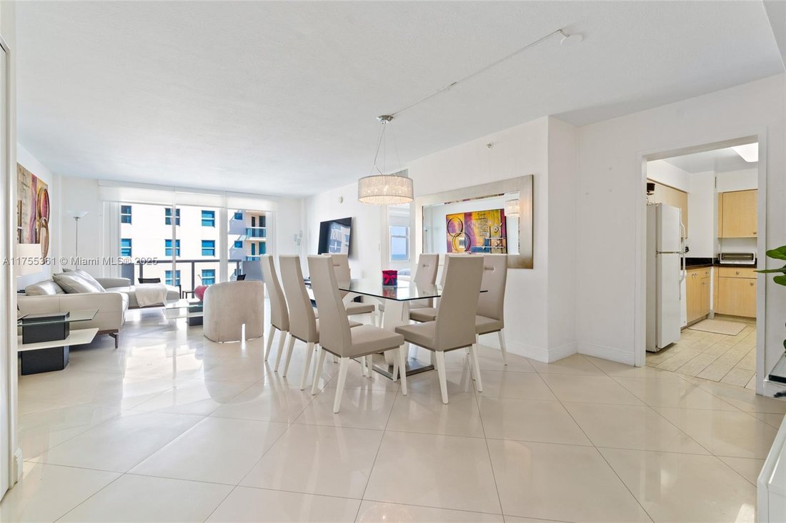 Eigentumswohnung in Bal Harbour, Florida, Vereinigte Staaten 3 - 16638014