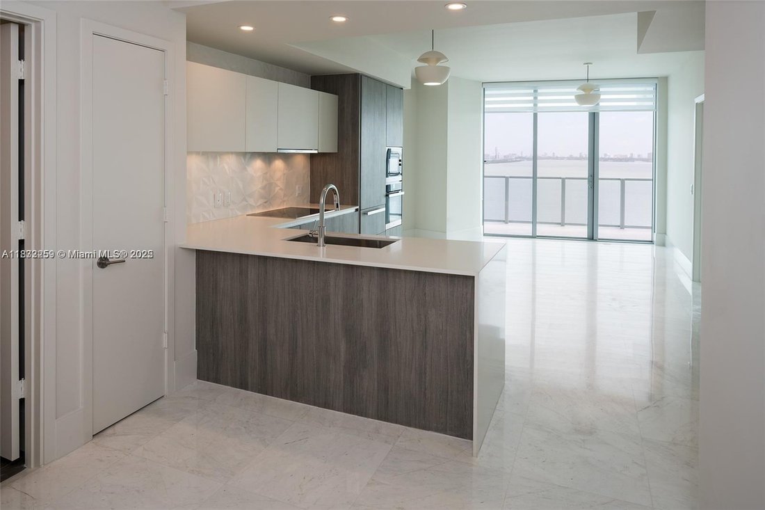 Condo in Miami, Florida, United States 3 - 16638956