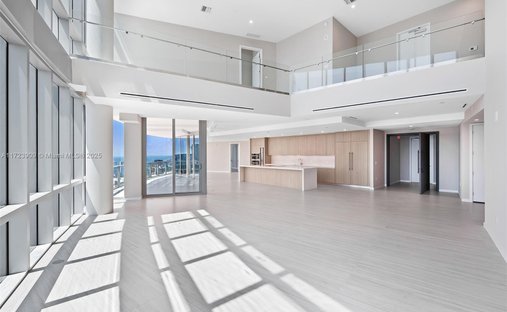 Condo in Miami, Florida, United States 1